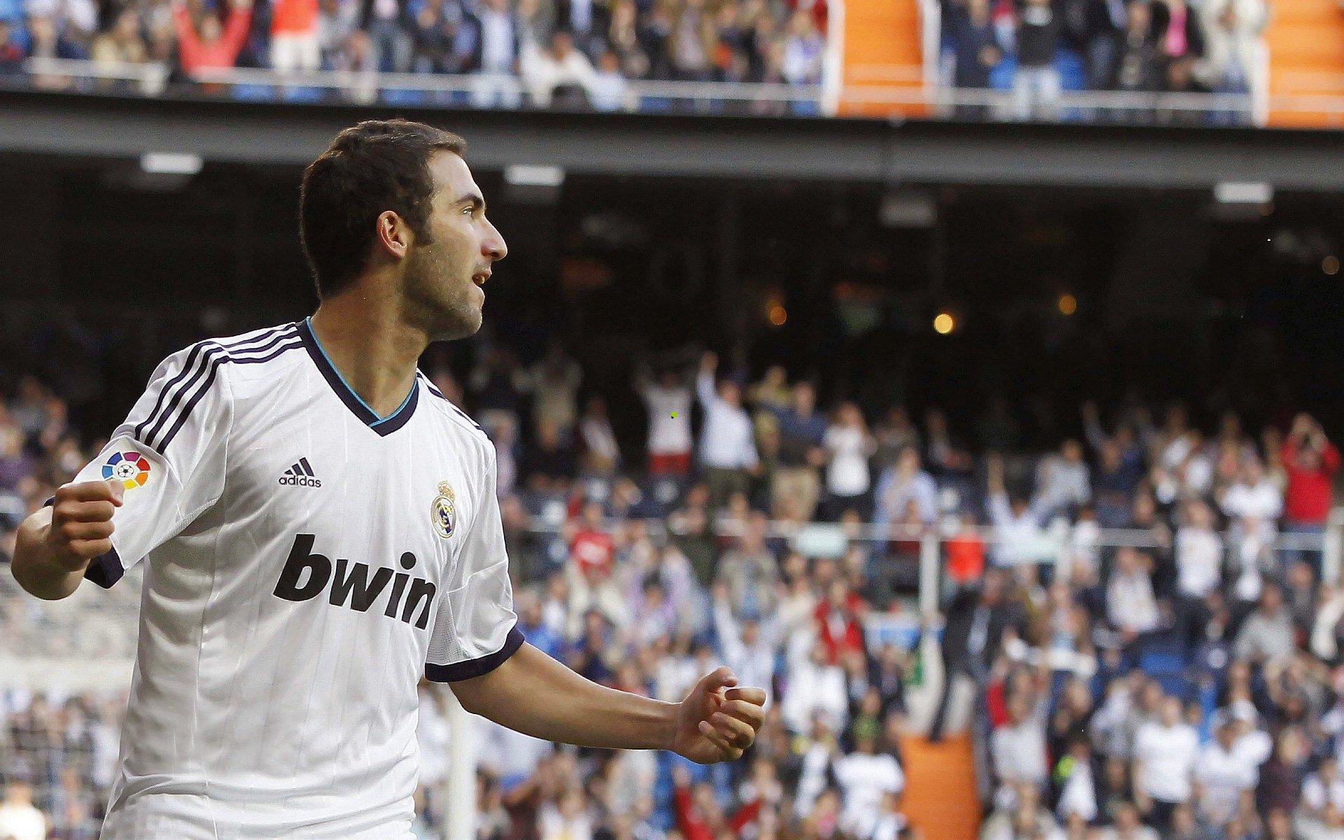 早报聚焦，皇家社会官宣续约核心祖比门迪，转会传闻终告落幕